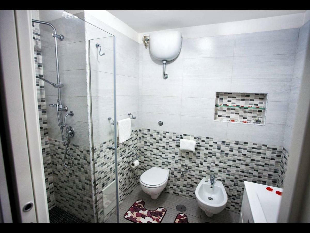 House Antonella Apartment Naples